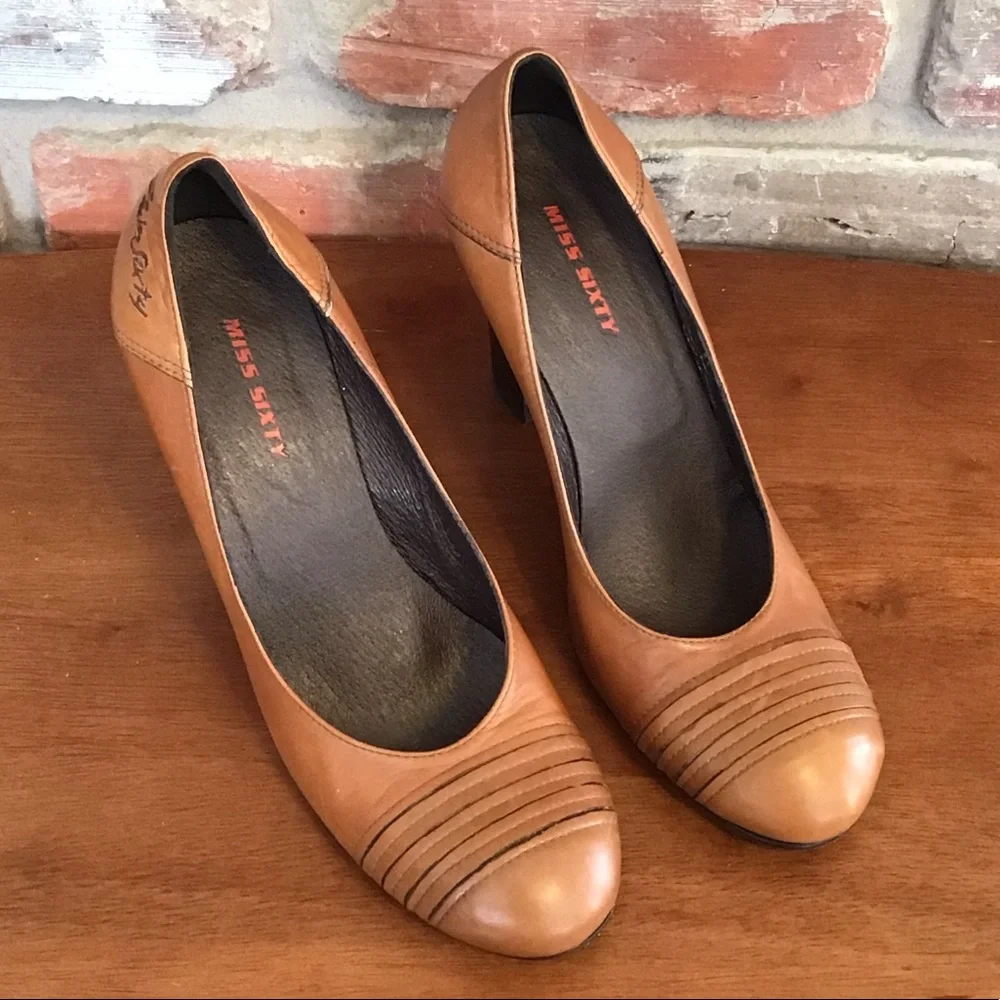 MISS SIXTY Women’s Leather Cognac Round Toe Retro Chunky Heels 39